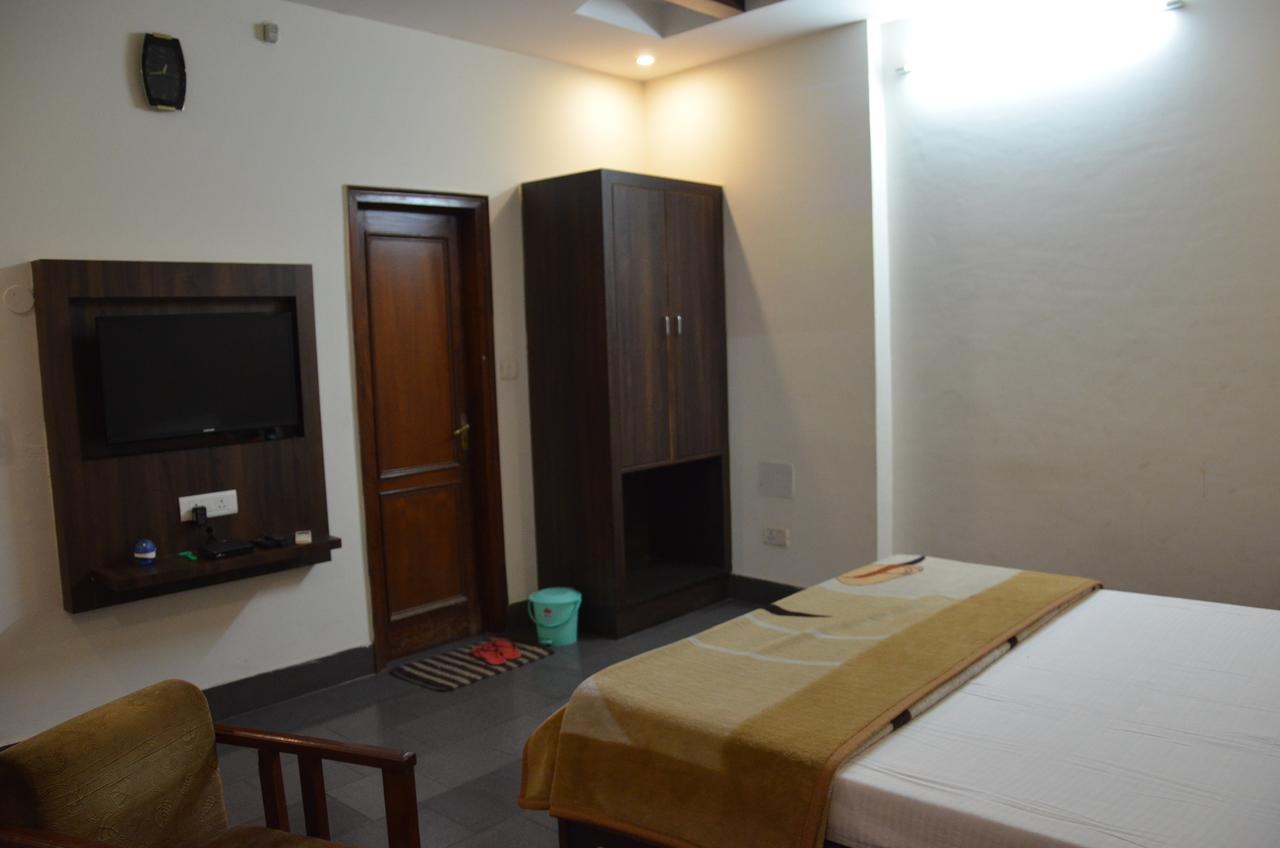 Hotel Aroma Inn Sirsa Exterior photo