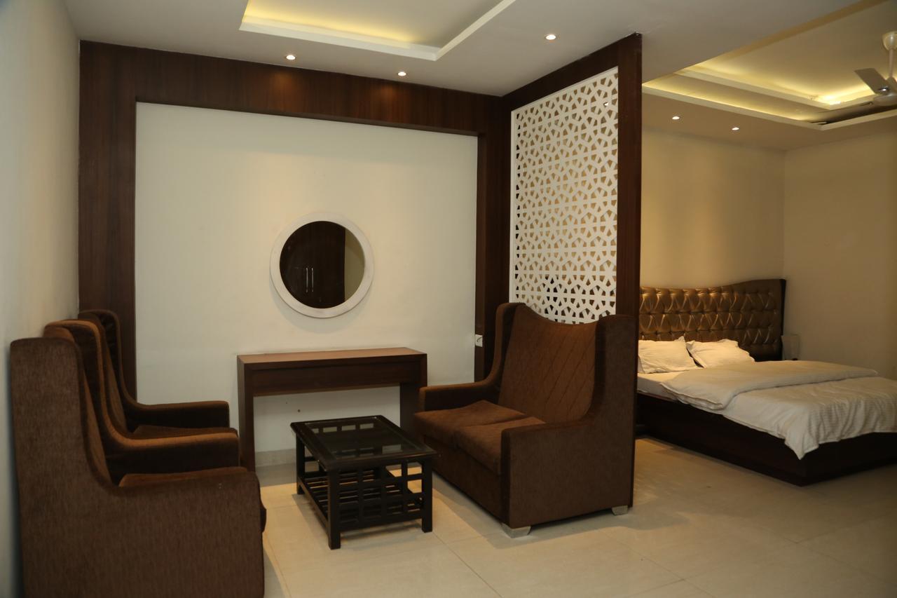 Hotel Aroma Inn Sirsa Exterior photo